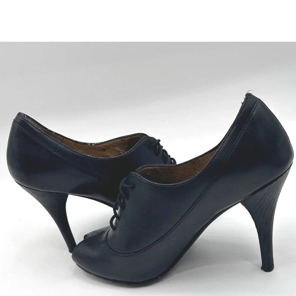Ciao Bella Black Leather Peep Toe Lace Up Stiletto Bootie Pumps Heels Size 7